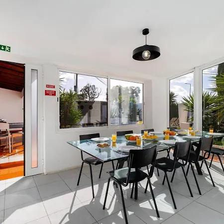 Yuka - Pool And Oura *