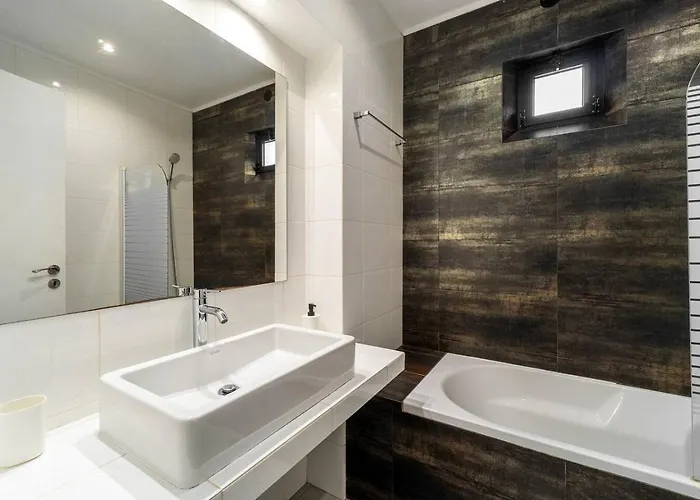 Yuka - Pool And Oura Albufeira